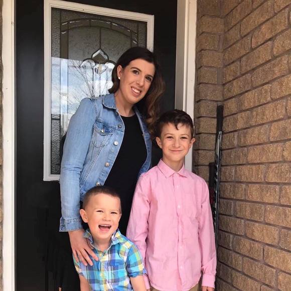 Meet your Posher, Renee - Picture 1 of 1